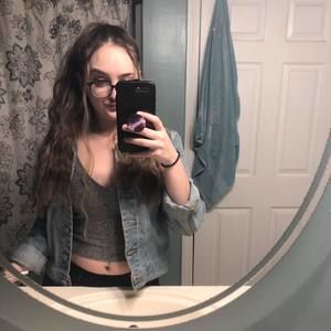 Meet your Posher, Jessica